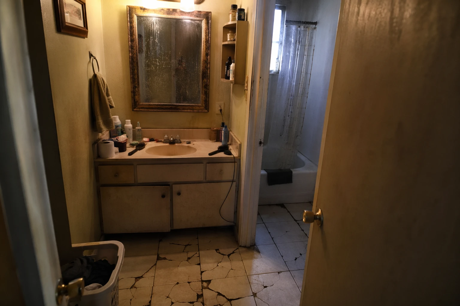 before bathroom transformation before bathroom transformation