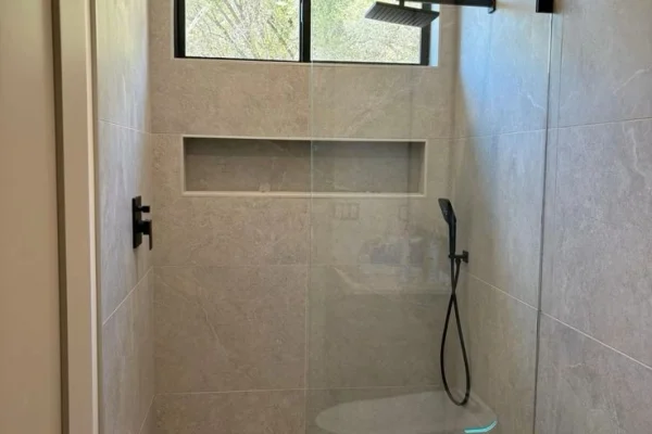 Walk-in-shower-installation-Aurora